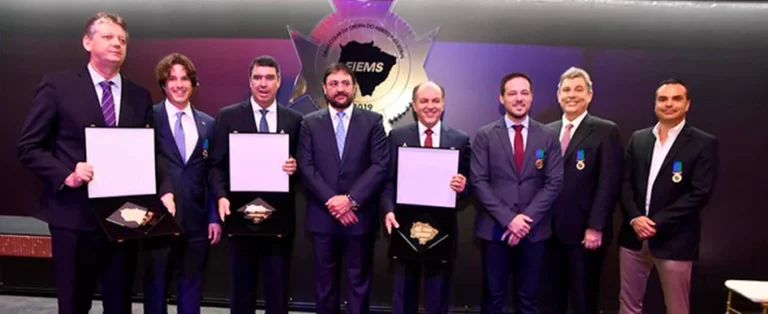 Prêmio Mérito Industrial, concedido pela Fiems – Foto: divulgação/Greenplac